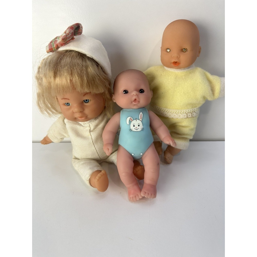 Lot of 3 Beautiful Eyes Baby Dolls 4-7 Inches Cute Outfits Imaginative Play